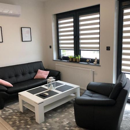 Apartament Plaza Premium Słupca Esterno foto